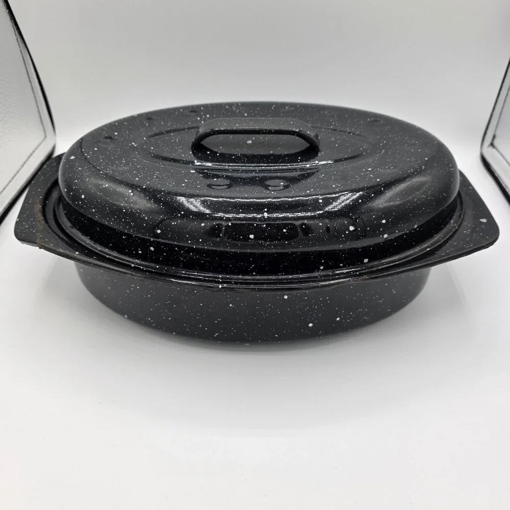 Vintage Black Speckled Enamelware Oval Roasting Pan with Lid 13in Granite Ware